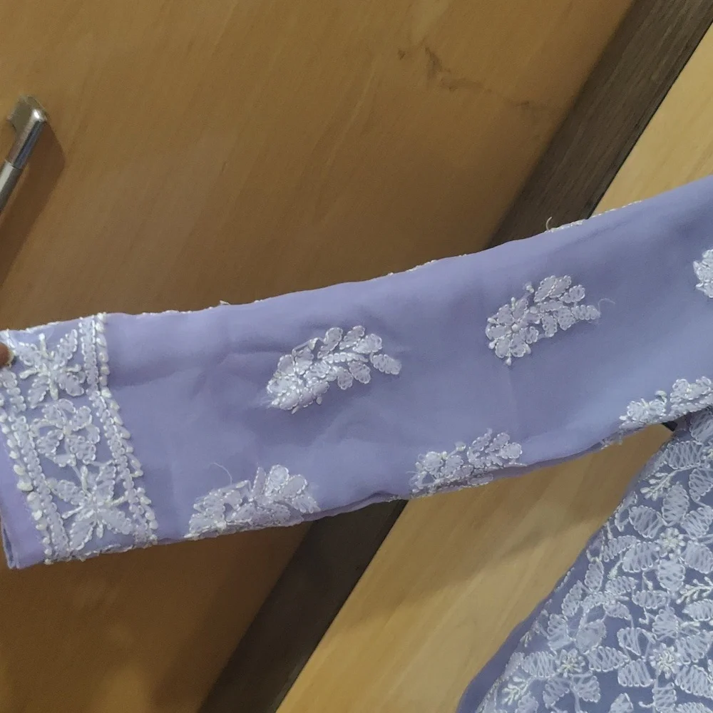 ❌❌sold❌❌Lavender chikankari - Picture 5 of 6
